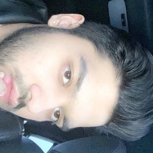 Meet your Posher, Manik